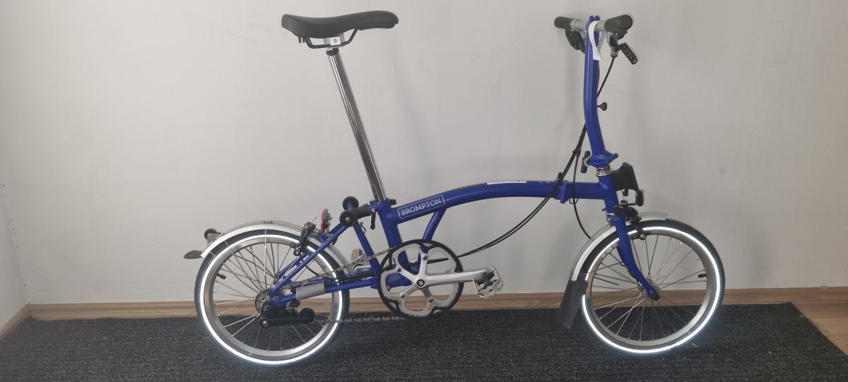 Brompton S 2 L bicycle blue
